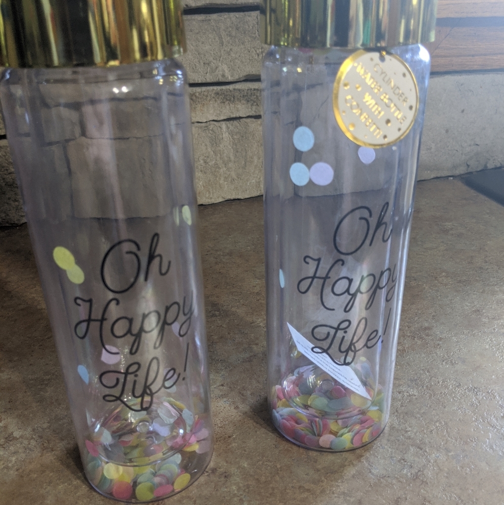 2 Confetti Cups - Picture 2 of 3